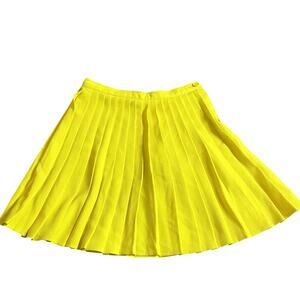 American Apparel Neon Yellow Pleated Tennis Mini Skirt XS High Waisted‎ Crepe